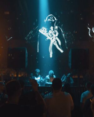 Joezi Zirah Instagram - What are your thoughts?? 💥🔊Testing out a new unreleased track of me with @joezi_z  @djtomerofc , @ricardogi.music @irisdubai thanks to @paulsvenson for giving me this opportunity to DJ there. 

#afrodance #afrohouse #afrotech