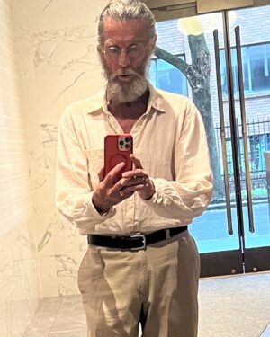 John Glover Instagram - Will I  ever figure out how to use this thing!!? l’m baffled by it.