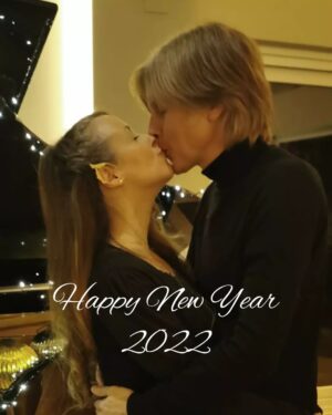 John Kelly Instagram - Happy New Year!!! 

#2022 #happynewyear
