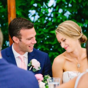 Jon Favreau Instagram - It’s been the best three years of my life. Happy Anniversary, @ebfavs. I love you.