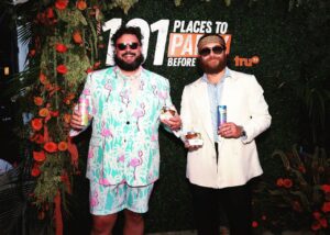 Jon Gabrus Instagram - We had a premiere party last night and we also happened to look very good. Thanks to @smirnoff for helping with both. #101placestopartybeforeyoudie 
🧔🏻: @theaistenes 
🕴: @shinestythreads 
💐: @thesweetzerlife