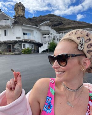 Jon Gabrus Instagram - This bitch is forty one!