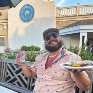Jon Gabrus Instagram - I missed my family slightly more than I miss east coast food. 
My order:
4 dozen clams on the half shell
Half a dozen bud heavies