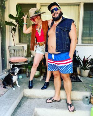 Jon Gabrus Instagram - Happy Fourth from your cool aunt and uncle in LA. Available to come throw your children around in a pool anytime
