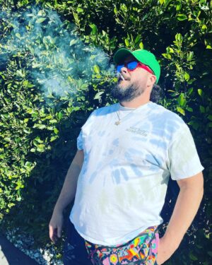 Jon Gabrus Instagram - A quick @lakegrade hybrid before the movies always works. (Yes I’m 40 and this is how I dress) #ad
