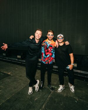Jonas Blue Instagram - Took Endless Summer to Canada for the first time and we couldn’t have asked for a warmer welcome. 🇨🇦

Thank you @veldmusicfestival for embracing our sound on the main stage. We hope to see you again very soon. Love, Jonas and Sam. ♾️🍁 

PS: Which upcoming release do you think we’re discussing in the final slide? 👀