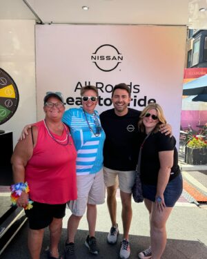 Jonathan Bennett Instagram - Market Days Moments with @nissanusa today in Chicago. So proud to be a #NissanPartner because in a year where a lot of others put Pride in the backseat, Nissan has continuously shown up for our LGBTQ  community, sponsoring events all year long, and truly showing yet again what it means to be #partnersofprogress. I had so much fun meeting you all today at our activation and at the Nissan Partners of Progress Stage. #Nissan #MarketDays