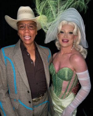 Jonbers Blonde Instagram - Hats..Hats,Hats,Hats. Hats for Career Girls

Wore my favourite (and Ru’s) hat for the special occasion 

Hat by the incredible@noelstewart 

Got to see Mom while in LA at @rupaulsdragcon 

#dragcon #rupaul #dragraceuk