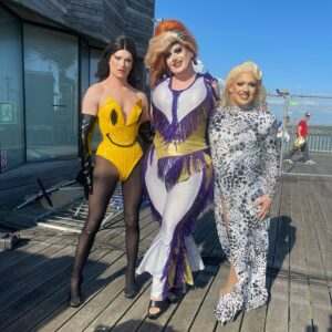 Jonbers Blonde Instagram - The sleeping sea witch.. 

Had the best time at @queer_on_the_pier 

Thank you @wayneshires 💛🖤
