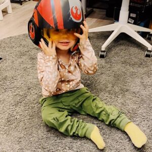 Joonas Suotamo Instagram - Aatos wants to fly with the Resistance. 🚀