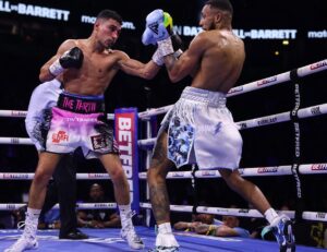 Jordan Gill Instagram - Manchester 🐝 what a buzz! Felt like I was winning the fight until I got caught, but that’s boxing! No excuses, huge congrats to @zelfaflash, one hell of a fighter and a great human being. Gracious in victory and in defeat. Thank you all for the messages, I’m trying to get back to everyone. Thank you to my team for the hard work, @matchroomboxing for the opportunity, and to my sponsors for their support. Week of rest and we’ll see what’s next ❤️