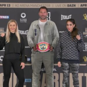 Jordan Gill Instagram - PRESSER FACE OFFS 👀 

Two days out in Manchester ⏳⌛️

#GillBarrett | @daznboxing