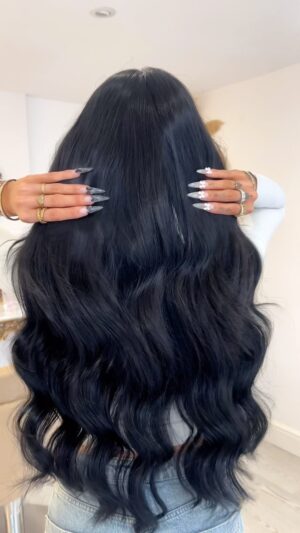 Jordan Lipscombe Instagram - PRINCESS HAIR🥹👑 thank you @emilyjanehair & @bellami_uk for being the best always! emily is taking new clients guys AND i have a discount code too for the bellami website: JORDANL ✨ gifted x