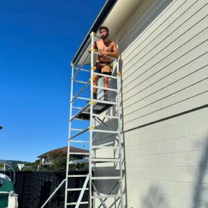 Jordan Watson Instagram - WARNING: Professional Scaffold Model coming through…
I apologise to @easyaccessconz if their website now crashes. 
If you need to get high, check ‘em out > @easyaccessconz / Ad / Model  #scaffolding #scafftower #malemodel #mobilescaffolding #easyacceesco #dadlife #howtodadnz