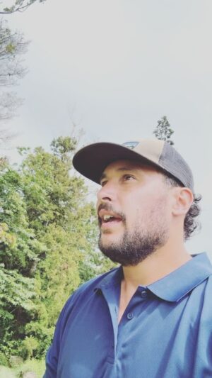 Jordan Watson Instagram - A beautiful time foraging with my girls ❤️
#family #foraging #gathering #outdoors #golfnz #howtodadnz