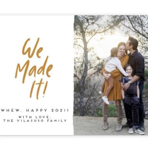 Jordi Vilasuso Instagram - She just knows our hearts so well.  Love you @kaitlinvilasuso and our girls sooooo much!! 

May God bless you all in 2021...stay safe, stay strong, and keep the faith...this too shall pass. 🙏💪❤️

#Repost @kaitlinvilasuso
・・・
We made it!!! Wishing you a brighter new year with lots of (real life) hugs! 🙏🏻❤️ Swipe for our card if we had actually sent it! 🤪 Still contemplating if January 12th arrivals would be too late for a New Years card or if we should just call it a yr and move on.. 🤔🙈🤣 

My heart, my friends- as I’m sure many of your’s are- is a bit all over the place today. The last day of the year is always a time of reflection, and this year in particular, the type of reflection we might just want to skip right past. But we all know better - or maybe just know that we can’t.. ?! 🙋🏻‍♀️😅 In the reflection, for me though, there are massive feelings of heartache combined with overwhelming gratitude. Things that, until this year, I didn’t know made so much sense being side by side. But they absolutely do. And the beautiful humans in this picture that I am so blessed to call mine-  along with the incredible amount of love and support during the hard times by each of you- is a massive part of the gratitude. 
So thank you. May God bless you abundantly in 2021. The Vilasuso family loves you. ❤️ #2021 #whew