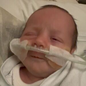 Jordi Vilasuso Instagram - Happy one month (and happy due date!!!) to this little peanut !!!! 🎉🥳 Lucy had a GOOD day yesterday. And my goodness did we need a good day. 🙏🏻 

Her doctors had turned down her CPAP (the pressure that she’s getting oxygen) from 6 to 5 on Sunday to try to start weaning and she really struggled. She was having desats throughout the day and coughing a lot and her respiratory rate kept spiking.. she was pulling her feeding tube out and they kept having to put it back in and it was just a really rough one. 

Then yesterday, for whatever reason, they decided to give her a chance to get off of the machine and see how she would do with the regular cannula and my goodness did she surprise us 🙌🏻😭 Her stats were better all day than they had been the day before and she was doing so well that they let her try bottle feeding. I attached the video of her tasting milk for the first time since she went to ICU and girlfriend loves eating as much as her mama. She tolerated the bottle feeds the rest of the day and they were able to remove the feeding tube last night.👏🏻 

Providing things keep improving (🙏🏻), we’re going to try breast-feeding today and see how her stats look. She’s on an oxygen of two right now, so they’ll try to start lowering that as the day goes on and see how she does. I’m trying to manage my expectations because I get sooo excited whenever something positive happens and then it feels like I’ve  been hit by a ton of bricks whenever there is a setback, BUT for the first time since we got here- it feels like there’s a light at the end of the tunnel 🙏🏻

Thank you, thank you thank you for lifting her up!!!! We humbly ask that you continue to pray for her healing and continued wisdom for her incredible team of doctors and nurses. And perhaps throw in a prayer for her tired and emo parents if you have an extra to spare.. 🙏🏻🙏🏻🙏🏻🙏🏻 We ❤️ you!