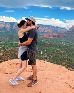 Jordi Vilasuso Instagram - 10 years! 10!!! 🤯Who would’ve thunk it @kaitlinvilasuso aka My Katie Girl😉 Celebrating our anniversary in Sedona last week seemed quite appropriate: the terrain, the adventure, the food, you telling me we’re going the wrong way, me making you walk across Devil’s Bridge, you humoring me as I tried to serenade you with Green eyes, me encouraging you in our morning yoga class, all the the ying and the yang as it culminated to our last stop at the vortex! It was just everything I could’ve dreamed of and wanted…just like our marriage because: Honey, you are the rock upon which I stand!