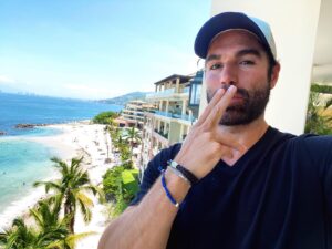 Jordi Vilasuso Instagram - Peace out 30’s!!! BRING IT 40’s!!! And boy did we in Puerto Vallarta!

This trip was magical…so much so that we ended up staying an extra day at @garzablancapv 🕺🏻! The hospitality, comfort, and joy I felt at this resort surpassed my wildest expectations and I am extremely grateful for what my family and I were fortunate enough to experience.

Speaking of which, I want to especially thank the love of my life, @kaitlinvilasuso , for loving, supporting, and growing with me over the past 10 years. You are my rock green eyes! Thank you for making this trip happen and, most importantly, for always believing in me. You, BMadz, Blake, and our beautiful Ry and Evie made this trip a dream come true! I know how blessed I am to get to love you and our family and thank God for it every day!

Hasta la próxima…🙏❤️💪
.
@baileemadison @newhopeblake
