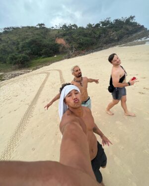 Jordi Webber Instagram - When you find your homies…
Make the effort, go the extra mile, wrap your arms around em.

Good company and weekend away with the boys.
The sunny coast provided that  medicine 
Love you brothers 🤙🏽🌞🌊