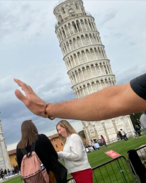 Jordi Webber Instagram - Pisa cake 🍰

Nailed it.