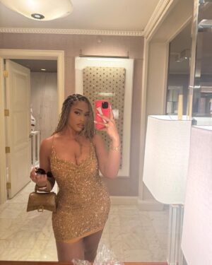 Jordyn Woods Instagram - a little less than 48 hours In Vegas🙃🤩 you know it’s a good time when you barely get photos 🤪