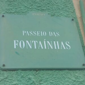 Jorge Gabriel Instagram - Meu querido S. João 
Fomos te festejar
Não tarda a Hora dos Portugueses 
Vai mais uma vez para o ar...

Fomos às fontainhas gravar mais um programa.

Até já 

#rtp #rtpinternacional #horadosportugueses #saojoao #santospopulares