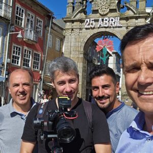 Jorge Gabriel Instagram - Daqui a pouco nova edição edição da Hora dos Portugueses.
Andamos a percorrer as ruas de Braga.
Até já.

#rtp #rtpinternacional #horadosportugueses #braga