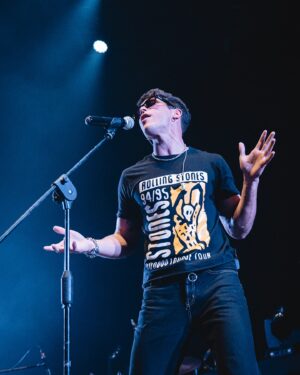 José Giménez-Zapiola Instagram - Gracias Córdoba por el cariño! Ayer viví una noche increíble junto a @elcharcolaplata ❤️

Nos vemos en octubre? 

📸 @godymex