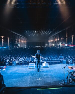 José Giménez-Zapiola Instagram - Gracias Córdoba por el cariño! Ayer viví una noche increíble junto a @elcharcolaplata ❤️

Nos vemos en octubre? 

📸 @godymex