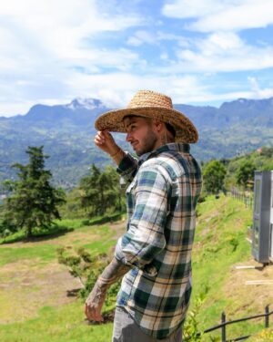 José Leonardo Broianigo Muñoz Instagram - Gran día en la granja @lagranjadelborrego 🚜🤠

Fotazas de: @carocorrefoto