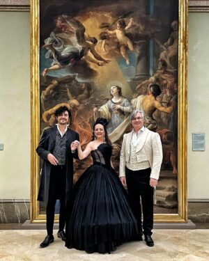 José Manuel Seda Instagram - No, no somos "Los Bridgerton", pero ayer nos transportamos al siglo XIX, al Romanticismo, de la mano de Schubert, Chopin, Liszt, y Sand... Música y poesia, y belleza... Arte en suma, en un lugar mágico, la Real Academia de Bellas artes de San Fernando. "Sand. Amor y libertad".
Con @nieves_romero13 @lorenzomoncloa
@mikhailstudyonov @nazarethtroya #sandamorylibertad #georgesand #liszt #lisztomania #chopin #schubert #petrarca #literatura #poesia #musica #art #art #music #poetry #belleza #actorslife #piano #romanticismo #romanticism