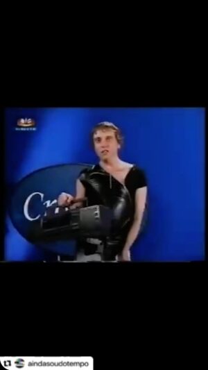José Raposo Instagram - Geniais! JOAQUIM MONCHIQUE, HERMAN JOSÉ, ANA BOLA, MARIA RUEFF e MANUEL MARQUES! No programa “Herman SIC” (2000-2006)

#Repost @aindasoudotempo with @use.repost_ 
Continuando as recordações dos 50 anos de carreira de Herman José, recordamos aqui a sua interpretação dos Cromos do programa ídolos da SIC. Mais um dos bons momentos da sua passagem pelo terceiro canal.

Parabéns Herman, e obrigado por tudo.

#anos90 #anos00 #sic #withGalaxy #reels #fyp #lembranças #memorias #portugal #idolos
#hermanjose