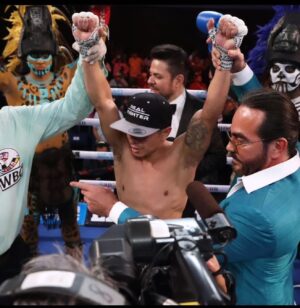 Joselito Velazquez Instagram - Quiero darle gracias a Dios por una victoria más. Muchas gracias a toda la gente que me apoya y me sigue, espero haberles dado un buen espectáculo, vienen cosas importantes. 🇲🇽 #cancun. ##noboxingnolife 

Gracias @pepegomez1 @cancun_boxing @memorochaa @latinko.promotions @espinozaboxing @espinozaboxing 

Muchas gracias por todo el apoyo profe @caneloteam @houseofboxing @boriztecaboxing1 @casanova_noboxingnolife  @nestor_clutch_avila 

#boxing  #TeamJoselito