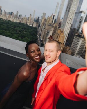 Joseph Quinn Instagram - Ahead of today’s release of his new film @aquietplace (“A Quiet Place: Day One”), actor @josephquinn (Joseph Quinn) spent some time adventuring around (not so quiet) New York City. In this edition of #10Things, see a few moments of Joseph catching up with co-stars, taking snack breaks and just hanging around the Big Apple. 🤫 
 
1. A sporty suit moment 👔
2. Snack break: take one 🎬 🥨
3. Central Park in the summer >>>
4. Picture perfect 💥
5. @josephquinn   @lupitanyongo   this view = 😍😍😍
6. A quiet place 😎
7. Snack break: take two 🎬 🍕
8. But do you fold @alexwolffofficial ??? 🧐
9. @josephquinn 🔥
10. ✌️🌳