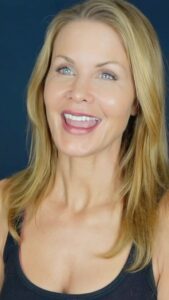 Actress Josie Davis HD Instagram Photos and Wallpapers August 2024