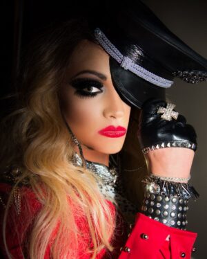 Joslyn Fox Instagram - KEEP IT FOXY merch still available!
🦊 
While supplies last, quantities are very limited.
🦊 
Keep it foxy with shirts, notebooks, mugs and autographed prints!
🦊 
Link in bio.
🦊 
#keepitfoxy #wonkwonk #dragmerch #dragqueen #drag #dragrace #rupaulsdragrace