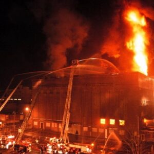 Joslyn Fox Instagram - I remember vividly where I was this night. It was a night of pure chaos and a night of deep loss. A night of extreme heroism shown by the bravest of brave Worcester firefighters.
#worcestersix #neverforgotten #neverforget #coldstoragefire #worcester #worcesterma #worcesterfire #worcesterma #centralmass #massachusetts