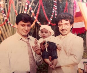 Jovita Livingston Jones Instagram - Just found this one 😅 Holding my childhood crush Prashant sir’s hand at poomagal oorvalam’s shoot. Think I had liked him a lot back then itself 😅 Wish I get to work with him some day ❤️ sigh . 

#childhoodcrush #memories #kollywood1998 #tb #jovitalivingston