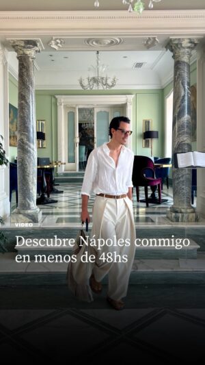 Juan Avellaneda Instagram - Vente conmigo a descubrir Nápoles en menos de 48hs, además te descubre dos restaurantes que me han encantado y lo imprescindibles de la ciudad

Como tenía muy poco tiempo y hacía mucho calor decidimos contratar un coche con conductor esos dos días así nos daba tiempo de ver todo y teníamos un sitio donde resguardarnos del sol entre las visitas ✨😉

#vlog #italia #napoles #italy #grwm #viaje