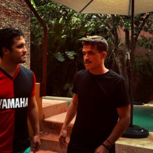 Juan Ignacio Cane Instagram - Porque los gustos hay que dárselos en vida! Este viaje me permitió no solo darme uno grande, sino contarles de la pasión que llevamos dentro! Gracias @diego @pablocruzguerrero por sumarse y aguantar mis locuras! Los quiero un chingo! 
Gracias también @bruno_marioni @martingiusepponi @rodrigo.marchesani por ayudarme a hacerlo realidad! #newellscarajo #rivalesnoenemigos #rosario #luismiguellaserie #vamosrosario