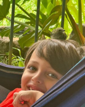 Juan Pablo Gamboa Instagram - Hoy cumple ocho años mi Mateo hermoso. La distancia duele, pero no separa el amor tan grande que tengo por ti. Espero verte pronto… te amo hijo.