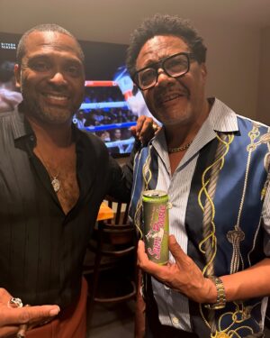 Judge Greg Mathis Instagram - Had a great time at “ONE MIKE“ Comedy club with Owners Mike Epps, Horace Sheffield and Detroit City Council President Mary Sheffield