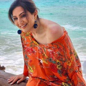 Juhi Babbar Instagram - Namkeen 🌊🐡🏖☀️🦋

( Maldives | Holiday | Travel Diaries | Vacation | Juhi Babbar Soni )

#Maldives #Holiday #FamilyTime #TravelDiaries #VacationTime #AnupSoni #ImaanBabbarSoni #JuhiBabbarSoni