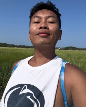 Jujubee Instagram - Went to Boy Beach and made friends with a dog named Bubbles. Very me to do this. 😂