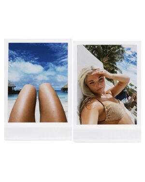 Julia Hart Instagram - Honeymooning🤍 The only human that can make me smile, my husband @bigshottylee 
I love you more❤️