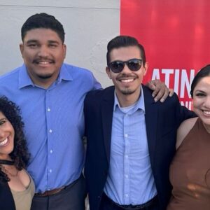 Julián Castro Instagram - Our Los Angeles Latino Giving Circle and @Latinocommfdn staff met with @mayorofla yesterday to discuss Los Angeles’ high-priority issues and explore various ways we can give back to LA. Over the years, our Los Angeles Latino Giving Circle has found ways to give beyond the dollar by advocating for policies that foster a stronger community. Our meeting was the perfect opportunity to dive deeper into the needs of our communities. 🏡
 
Mayor Karen Bass, thank you for taking the time to meet with us as we prepare for our Latino Giving Circle Network Grant Nights. Your insights will help us continue to use our collective power to create meaningful change!
 
Since the inception of our Los Angeles Latino Giving Circle, our members have invested over $400,000 to Latino-led nonprofit organizations across Los Angeles! We look forward to continuing to support organizations at the forefront of community-driven solutions.
 
Interested in joining a group of civically engaged philanthropists? Visit the link in our bio to learn about our Latino Giving Circle Network and find out how you can join the largest group of Latino philanthropists in the nation!✊🏽