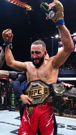 Julianna Peña Instagram - @bullyb170 you are the reason why I went to #manchester #ufc304!! I moved to #chicago 9 years ago and I’ve been watching you train as the hardest worker in the room day in and day out. You alone have personified the definition of what it means to be a true professional in every sense of the word. I’ve watched you work in the shadows for years while they continually told you, one more, one more. To finally see your dream come true this past weekend was nothing short of amazing, an absolute pleasure and incredibly inspiring! Can’t think of a more deserving #champion ! Beyond proud that you finally got your shot, that your hard work paid off, and that one of your dreams came true! Congratulations to one heck of a man, team mate and team leader #rememberthename #belalmuhammad @bullyb170! Many Cheers to you !