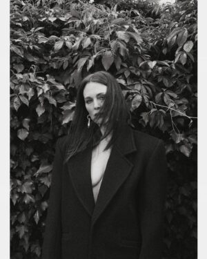 Julianne Moore Instagram - More from @voguespain because I loved it so much 

Photography: @quentindebriey
Styling: @harry_lambert
Head of Content: @ineslorenzo
Global Creative Director: @raulmartinez1024
Interview: @albertosisi
Make-up: @morag_ross_mua
Hair: Manolo García
Nails: @lucerohurtadonails
Tailor: Ana Ortega
Production: @mbconti
Global Entertainment Director: @cbroday
Visual director: @elizabeth__yo
Talent manager: @ingridelapuente