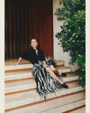 Julianne Moore Instagram - 💌Vogue Spain’s September issue will be on newsstands on Tuesday, August 20th
Photography: @quentindebriey
Styling: @harry_lambert
Head of Content: @ineslorenzo
Global Creative Director: @raulmartinez1024
Interview: @albertosisi
Make-up: @morag_ross_mua
Hair: Manolo García
Nails: @lucerohurtadonails
Tailor: Ana Ortega
Production: @mbconti
Global Entertainment Director: @cbroday
Visual director: @elizabeth__yo
Talent manager: @ingridelapuente